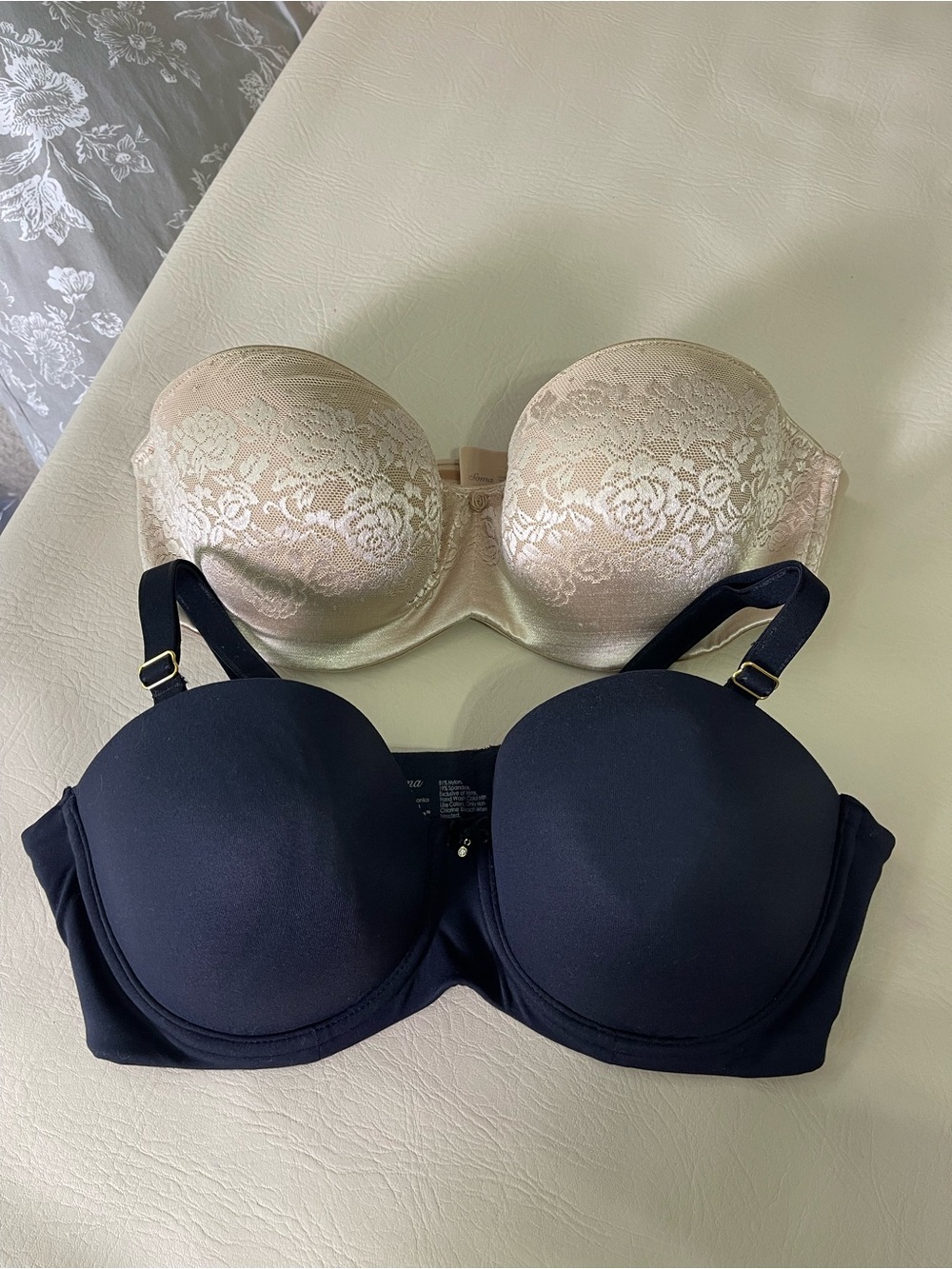 Soma Convertible Strapless Bra Set - Cream Lace and Black
